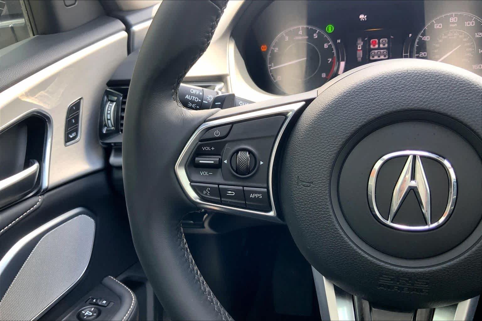 Used 2023 Liquid Carbon Metallic Acura w/Technology Package image 23