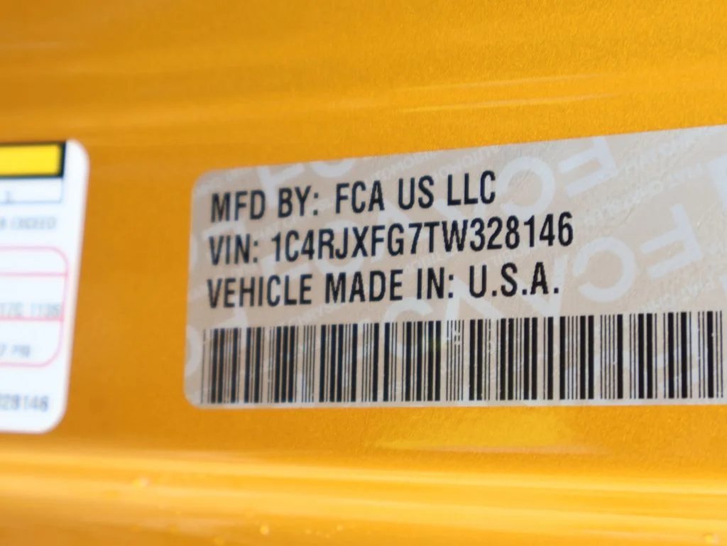 New 2026 Goldilocks Exterior Paint Jeep Rubicon image 40