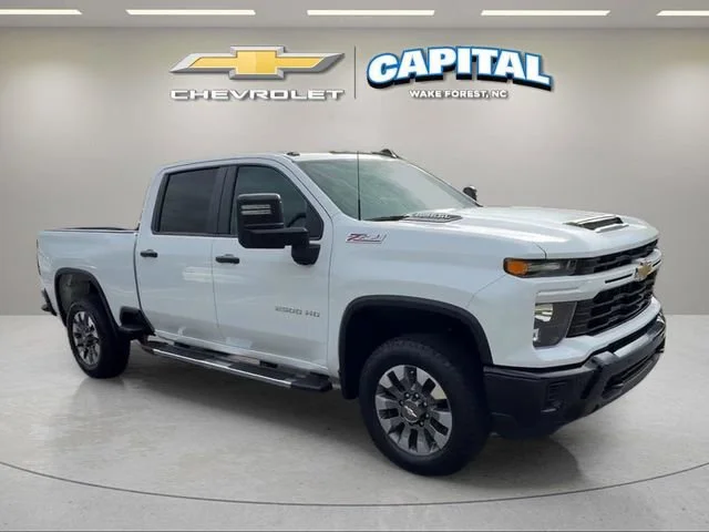 Used 2025 Summit White Chevrolet Custom image 7