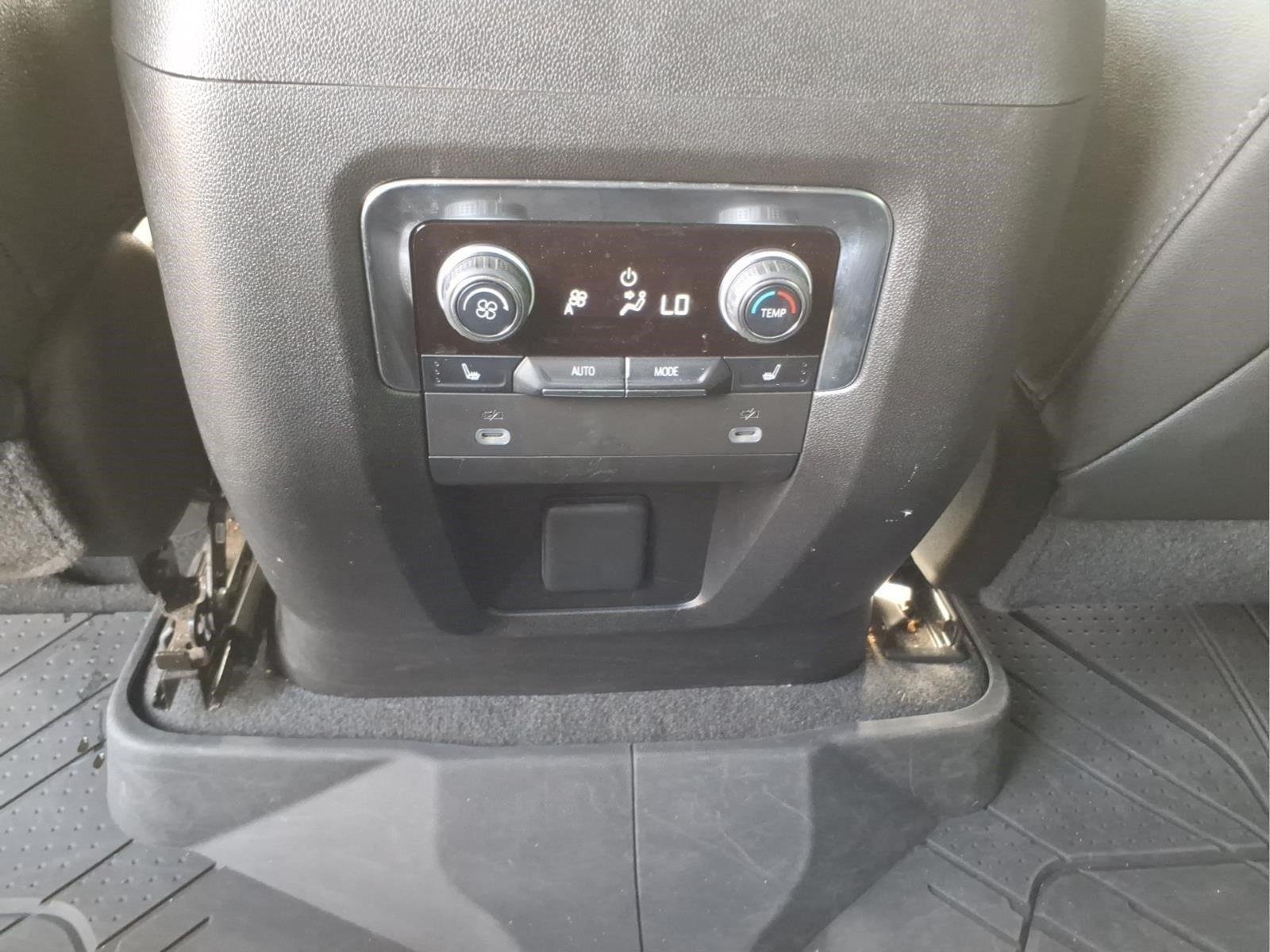 Used 2022 Dark Ash Metallic Chevrolet High Country image 16