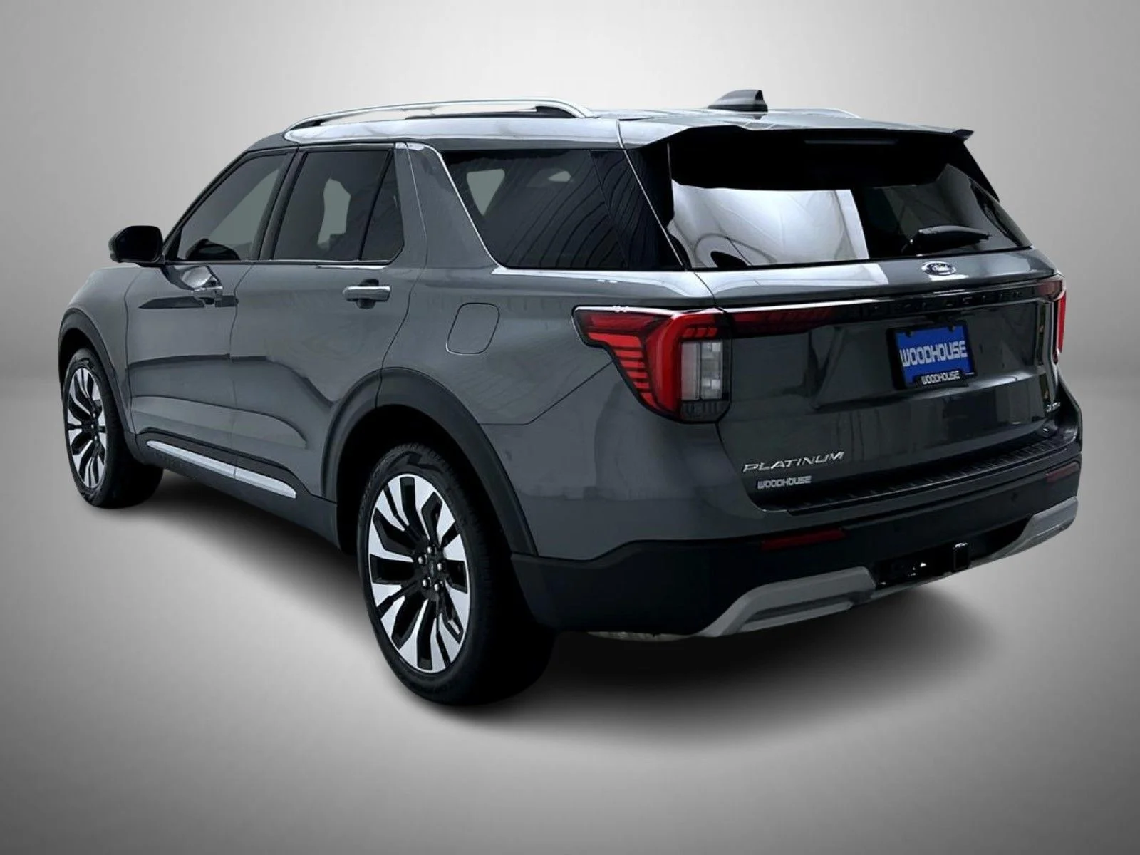 Used 2025 Gray Ford Platinum image 7