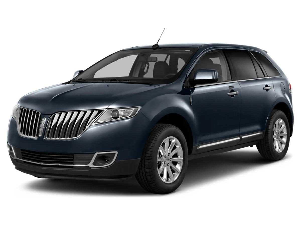 Used 2014 White Lincoln Base image 1