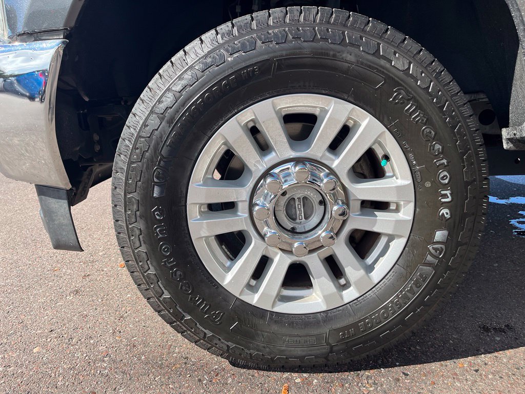 Used 2019 Gray Ford XL image 5