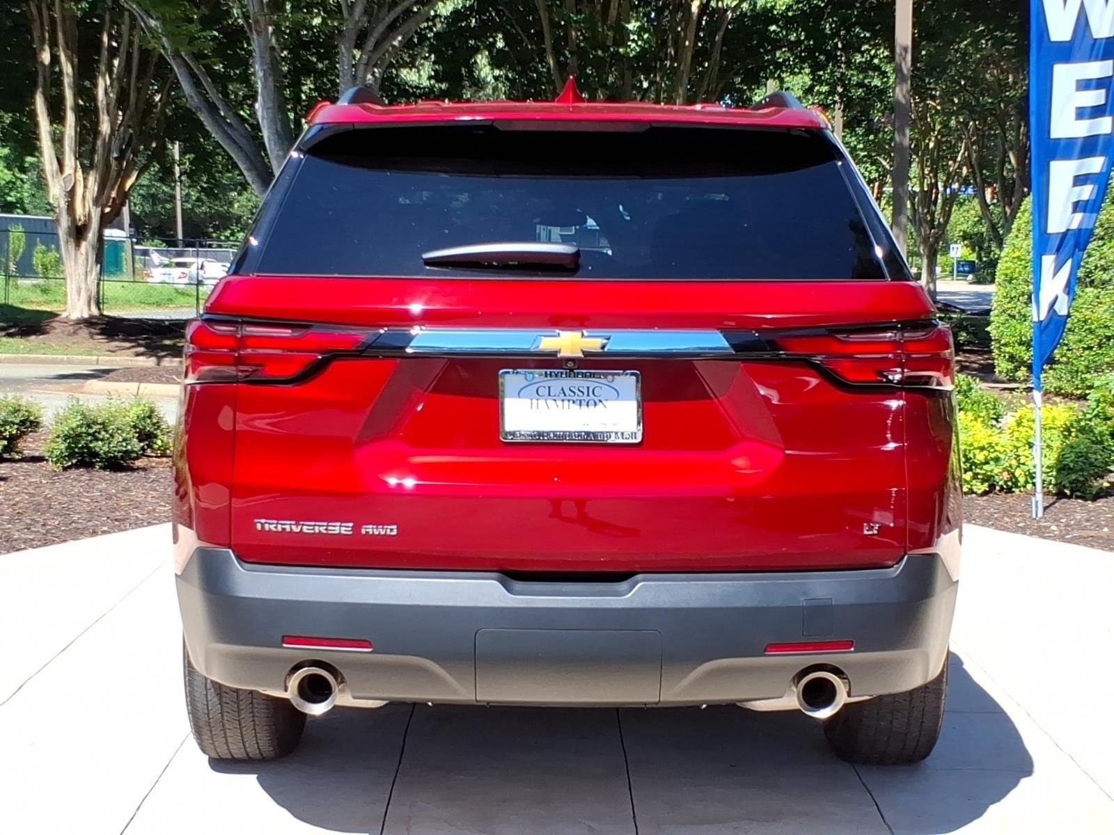 Used 2023 Radiant Red Tintcoat Chevrolet LT Cloth image 9