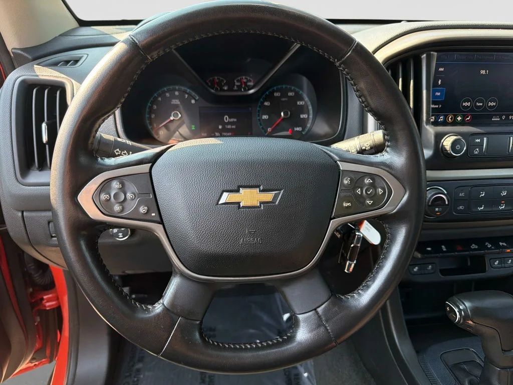 Used 2021 Crush Chevrolet Z71 image 31