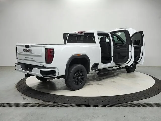 2026 GMC Sierra 2500HD AT4 - Photo 16