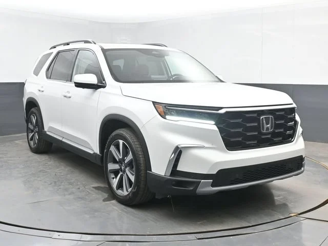 Used 2025 Platinum White Pearl Honda AWD Elite image 62