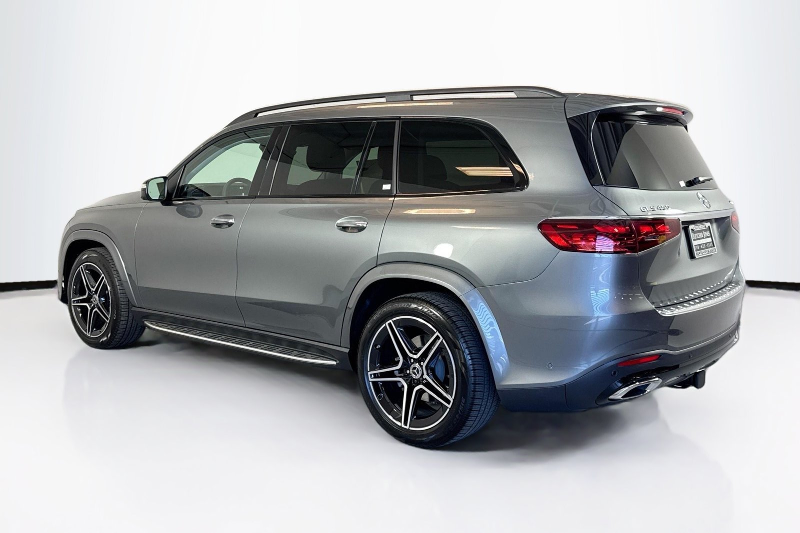 New 2026 Selenite Grey Metallic Mercedes-Benz GLS 450 image 7