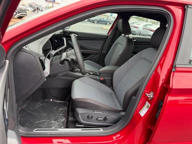 New 2027 Kings Red W/Deep Black Roof Volkswagen 2.0T Autobahn image 8