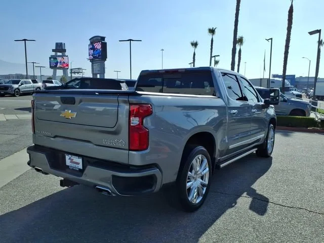 Used 2025 Sterling Gray Metallic Chevrolet High Country image 7