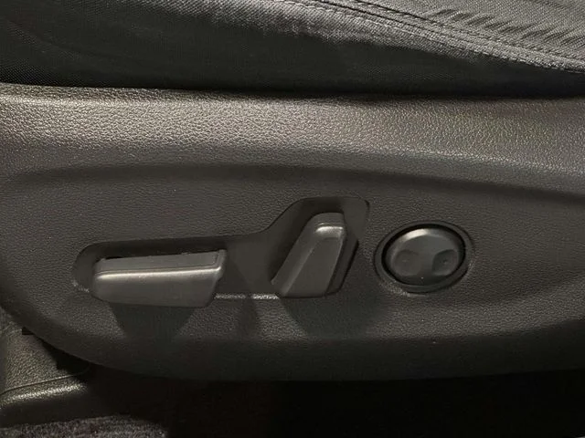 Used 2021 Magnetic Force Hyundai SEL image 15