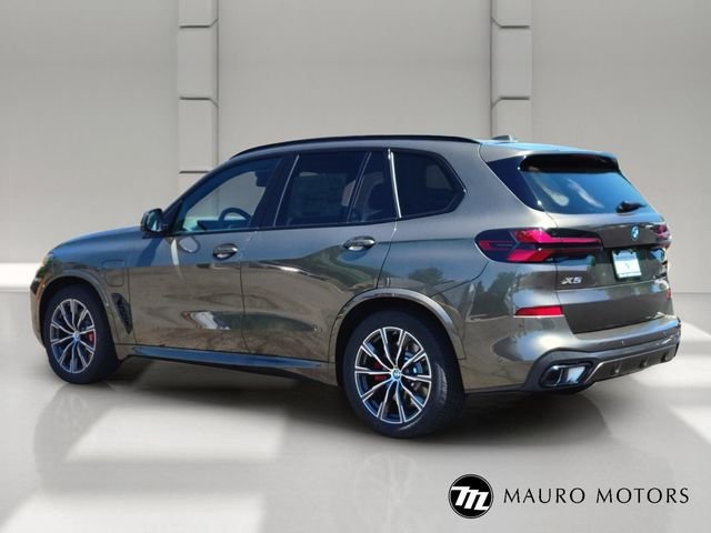 New 2026 Green BMW xDrive50e image 5