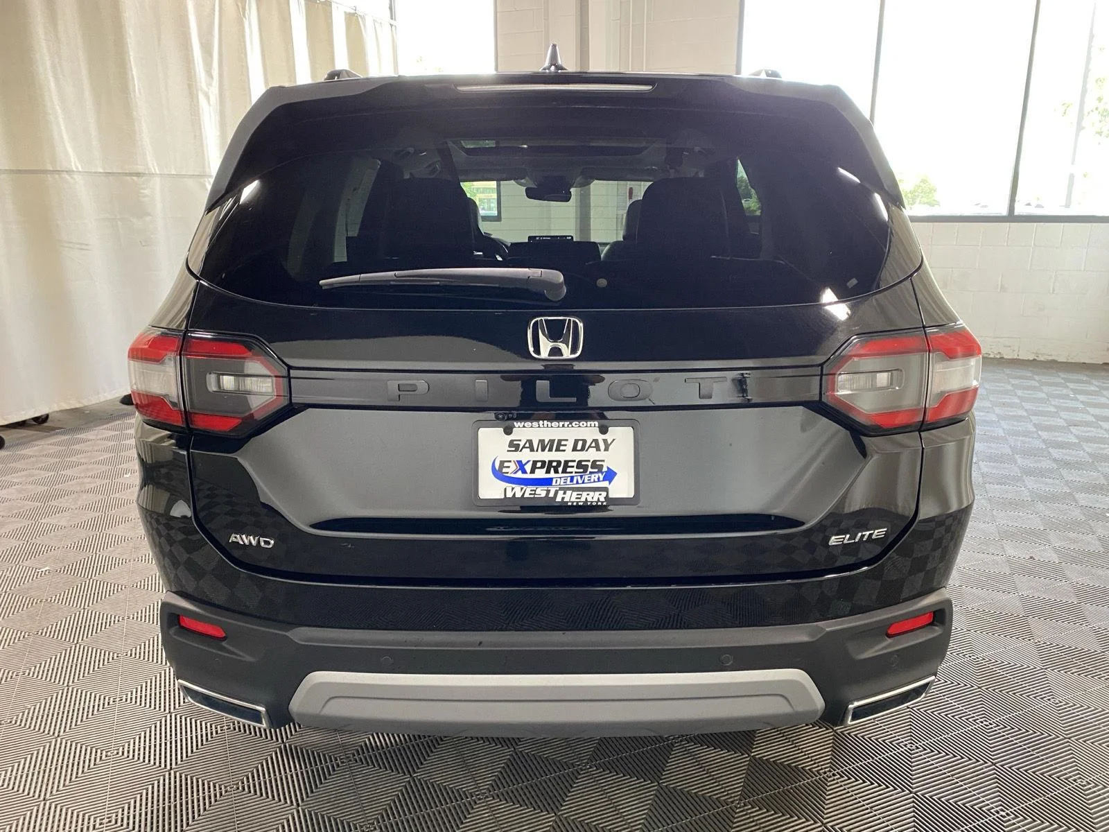 Certified Used 2023 Crystal Black Pearl Honda Elite image 7