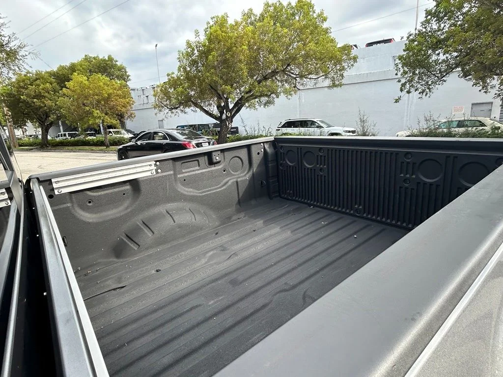Used 2024 Gray Nissan PRO-4X image 38