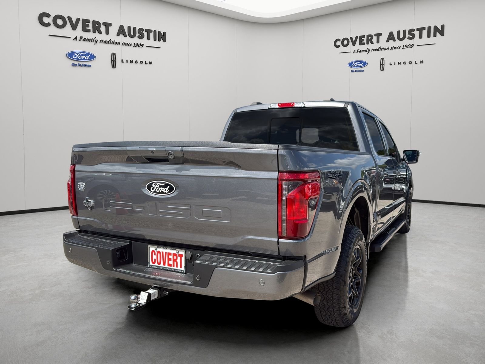 Used 2024 Gray Ford XLT image 5