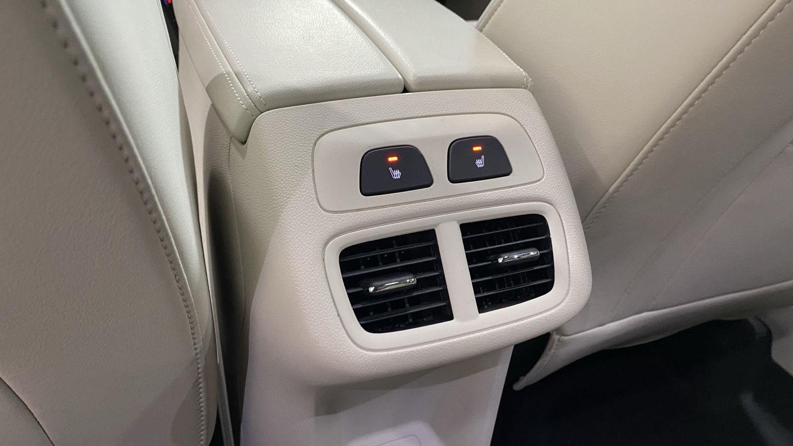 Used 2023 White Frost Tricoat Buick Avenir image 34