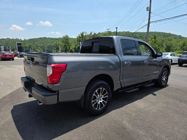 Used 2021 Gray Nissan SV image 8