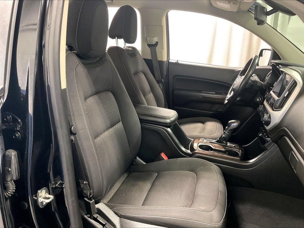 Used 2022 Onyx Black GMC Elevation image 11