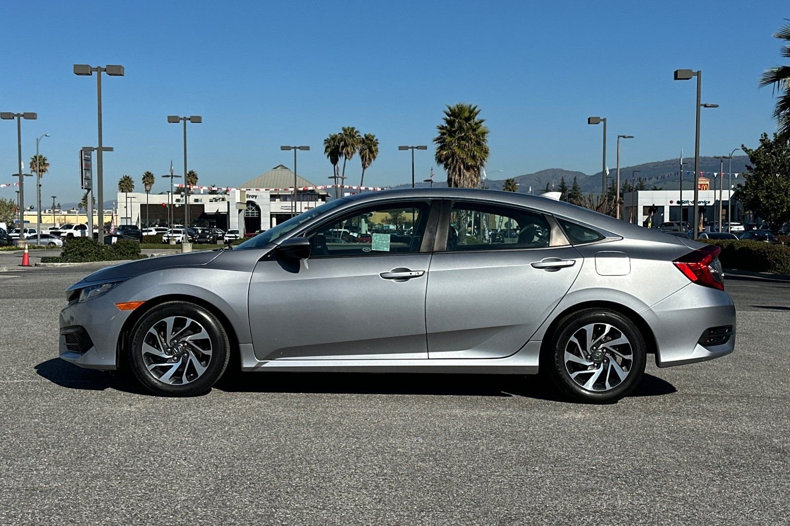 2017 Honda Civic EX photo 6