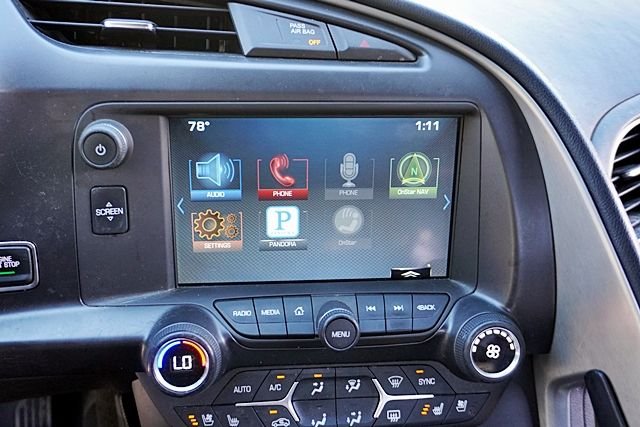 Used 2014 Red Chevrolet Coupe image 24