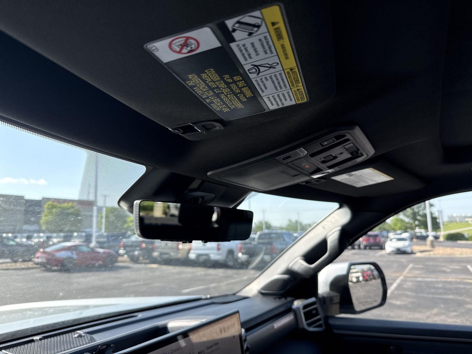 2026 Toyota Tundra Platinum - Photo 28