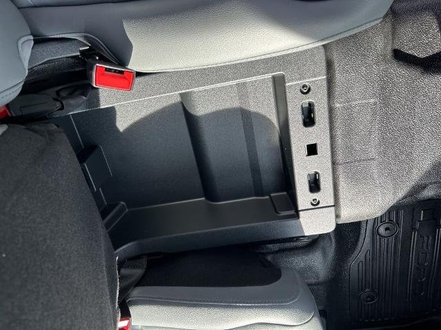 New 2026 Oxford White Ford XL image 79