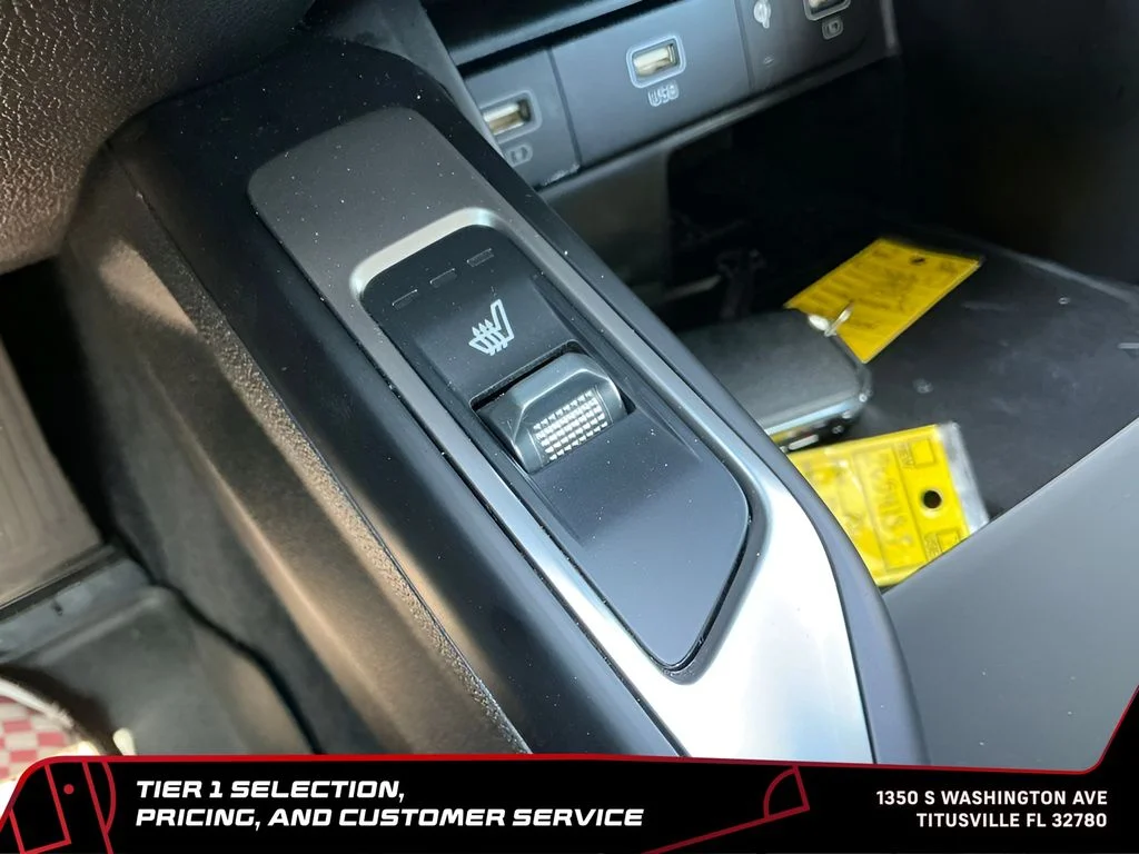 Used 2022 Gray Kia EX image 28