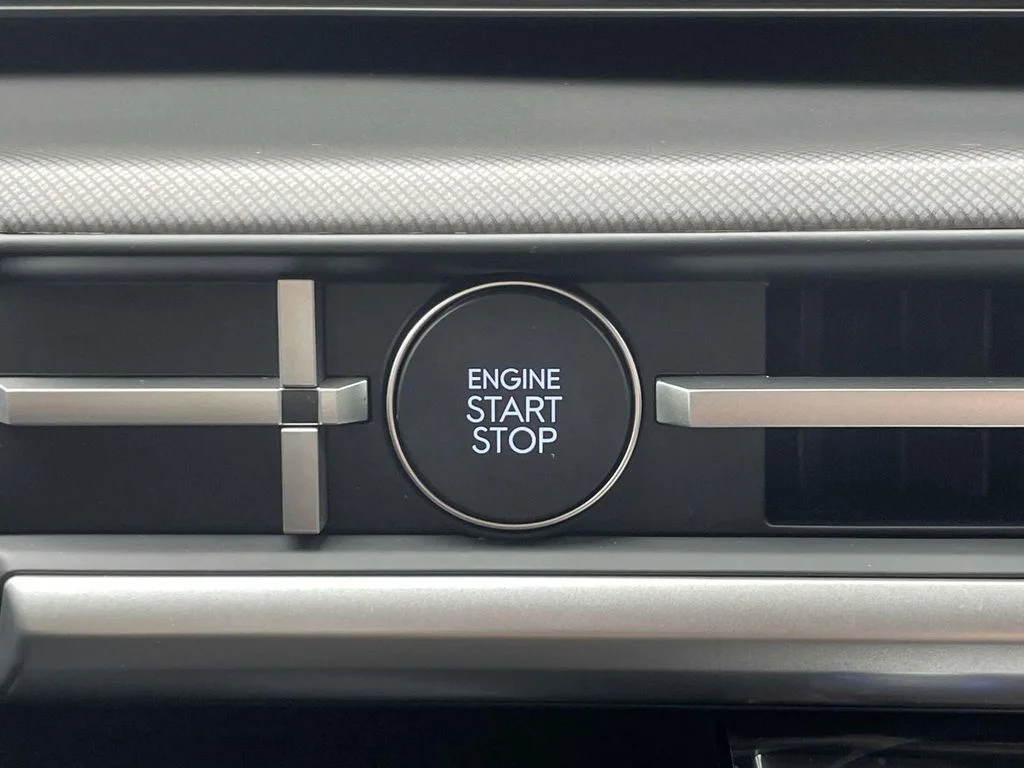New 2026 Silver Hyundai SE image 26