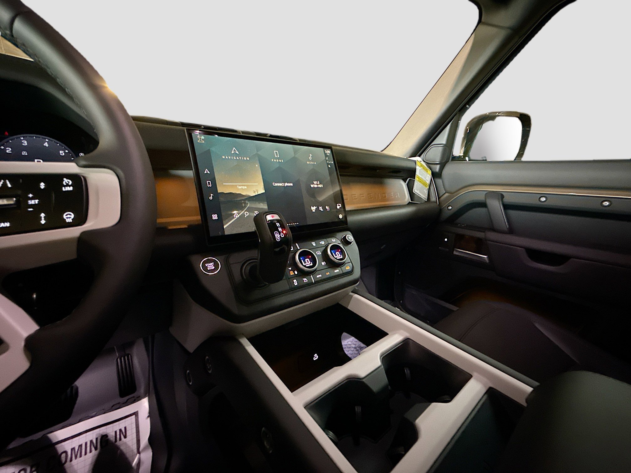 New 2026 Gondwana Stone LAND ROVER X-Dynamic SE image 26