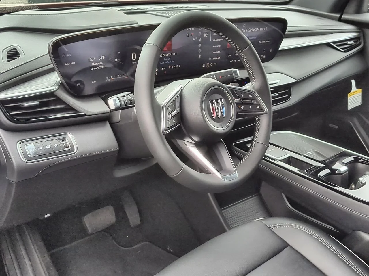 2025 Buick Enclave Preferred - Photo 10