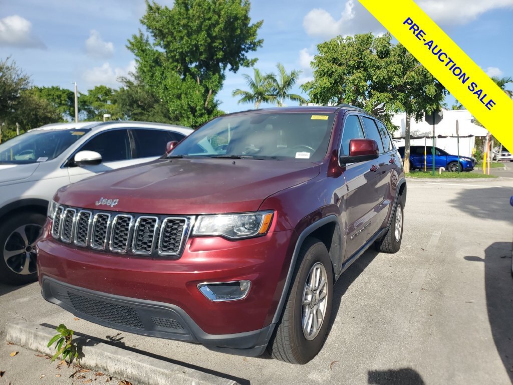 Used 2020 Red Jeep Laredo E image 3
