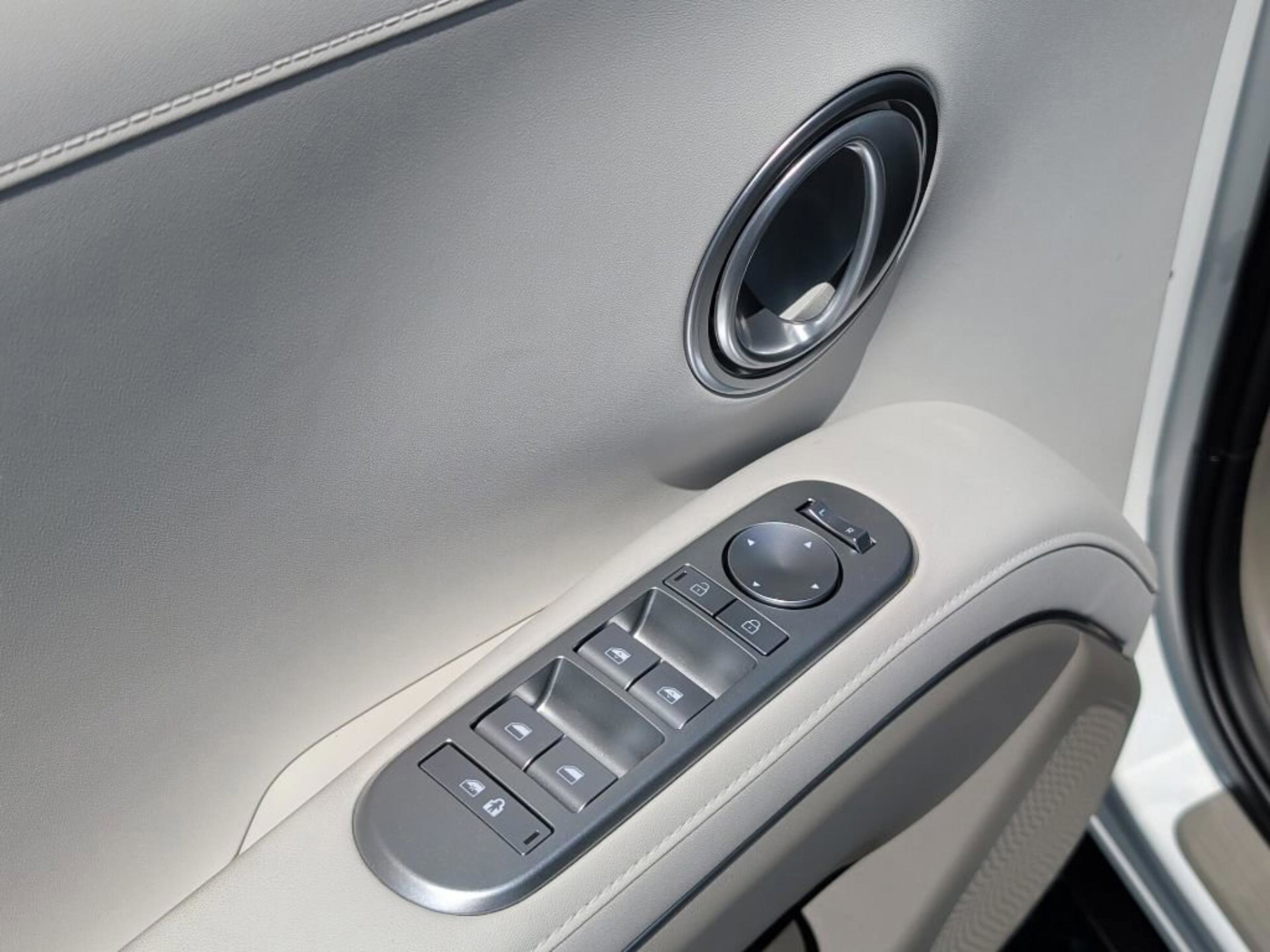 New 2026 Creamy White Pearl Hyundai Blue SEL 8P image 15