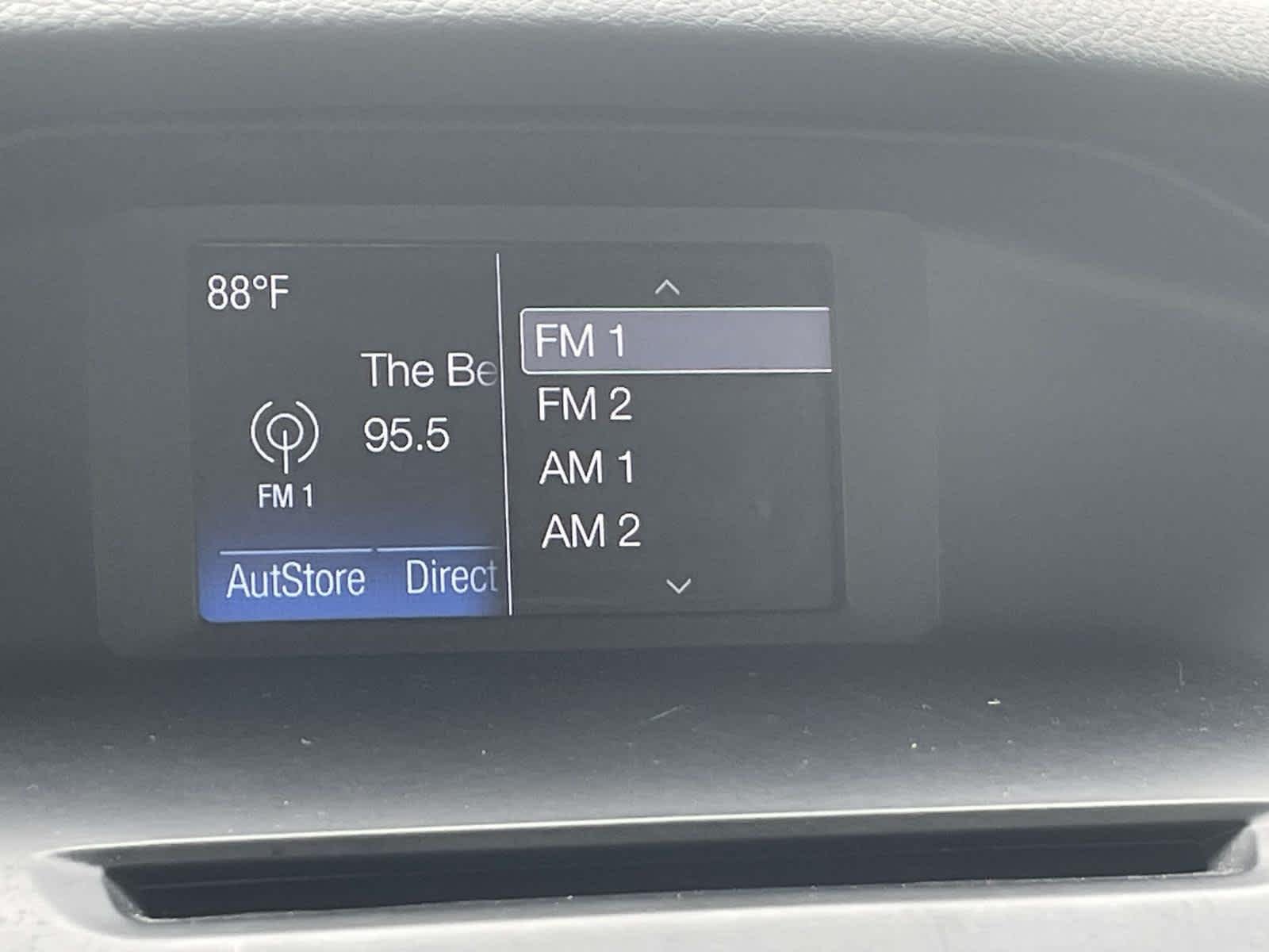 Used 2016 Magnetic Ford SE image 22