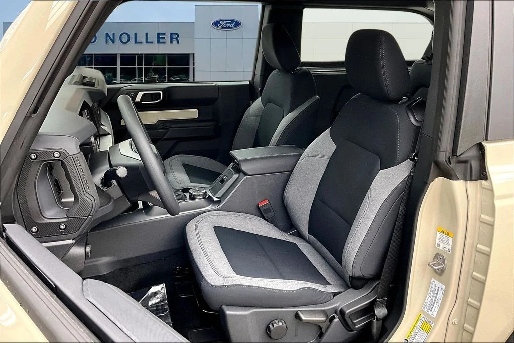 New 2025 Beige Ford Base image 23