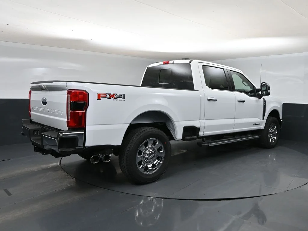 New 2026 White Ford Lariat image 2