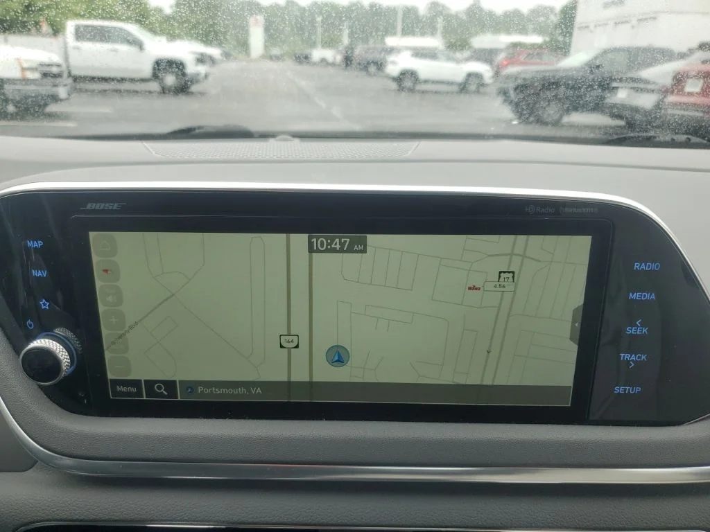 Used 2023 Black Hyundai SEL image 22