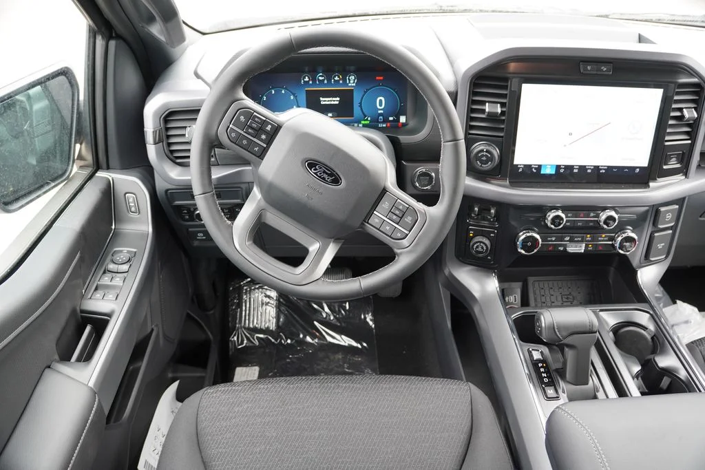 New 2026 White Ford XLT image 14