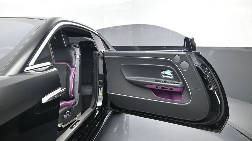 Used 2025 Black Rolls-Royce  image 11
