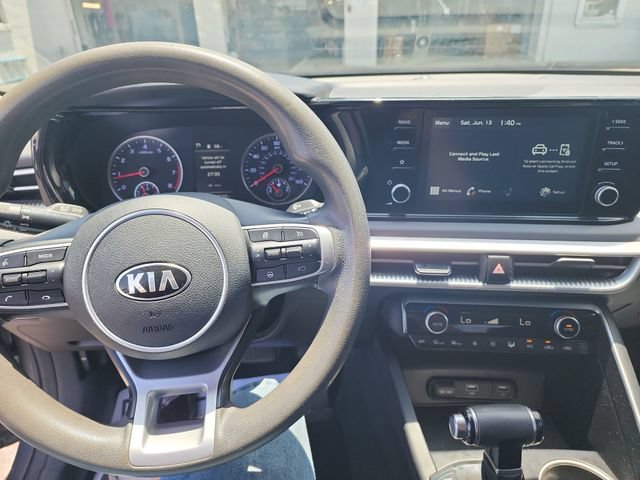Used 2021 Gray Kia LXS image 25