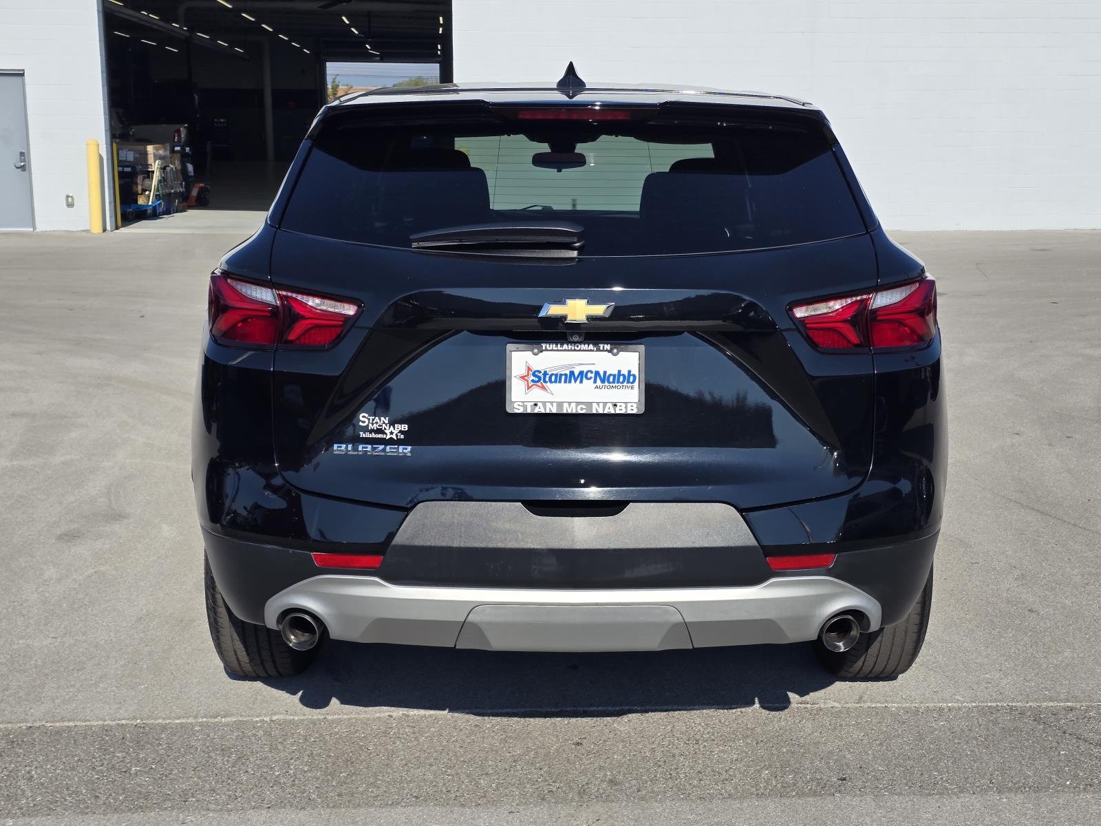 Used 2022 BLACK Chevrolet LT image 6