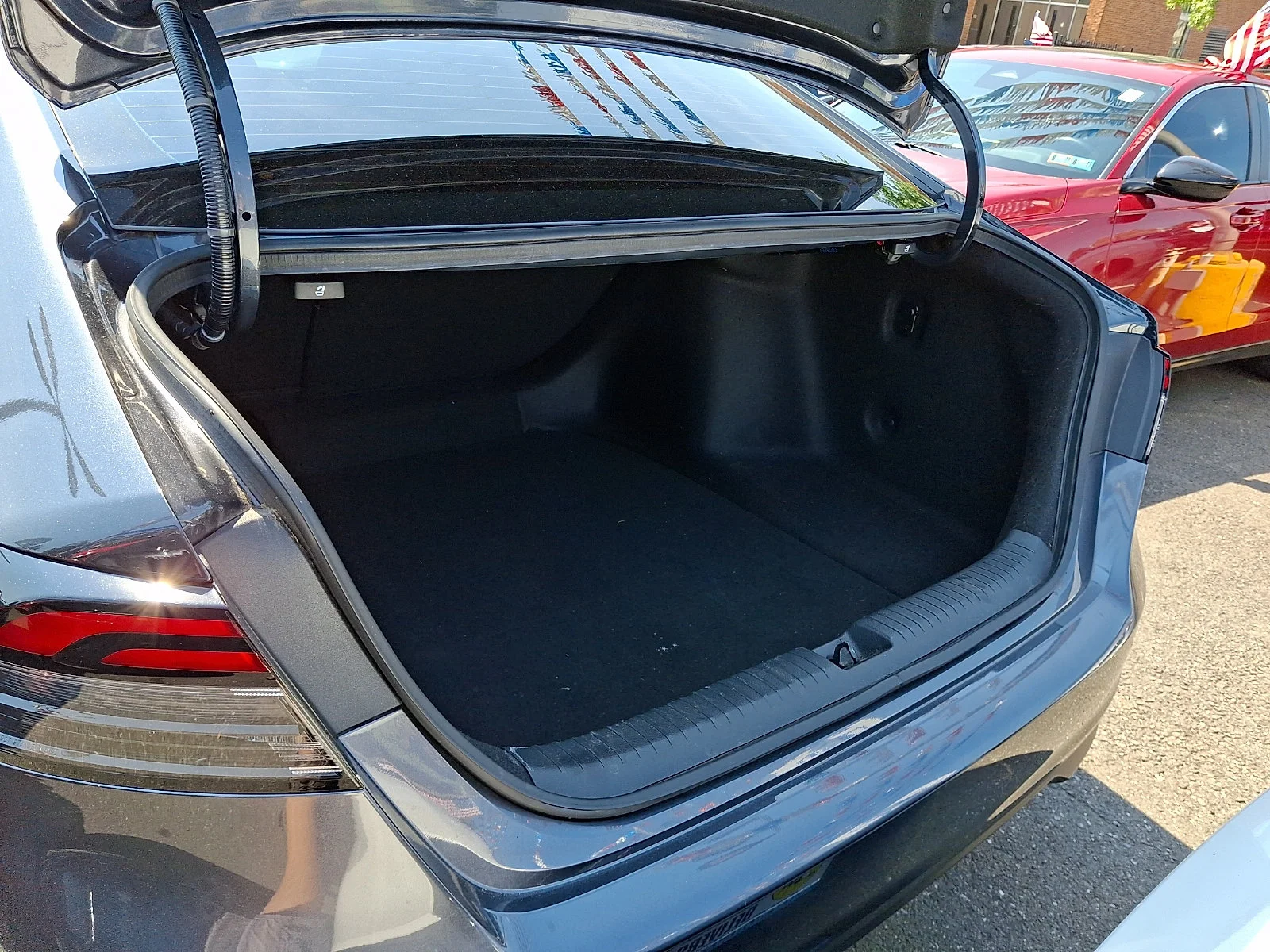 2024 Honda Accord EX - Photo 28