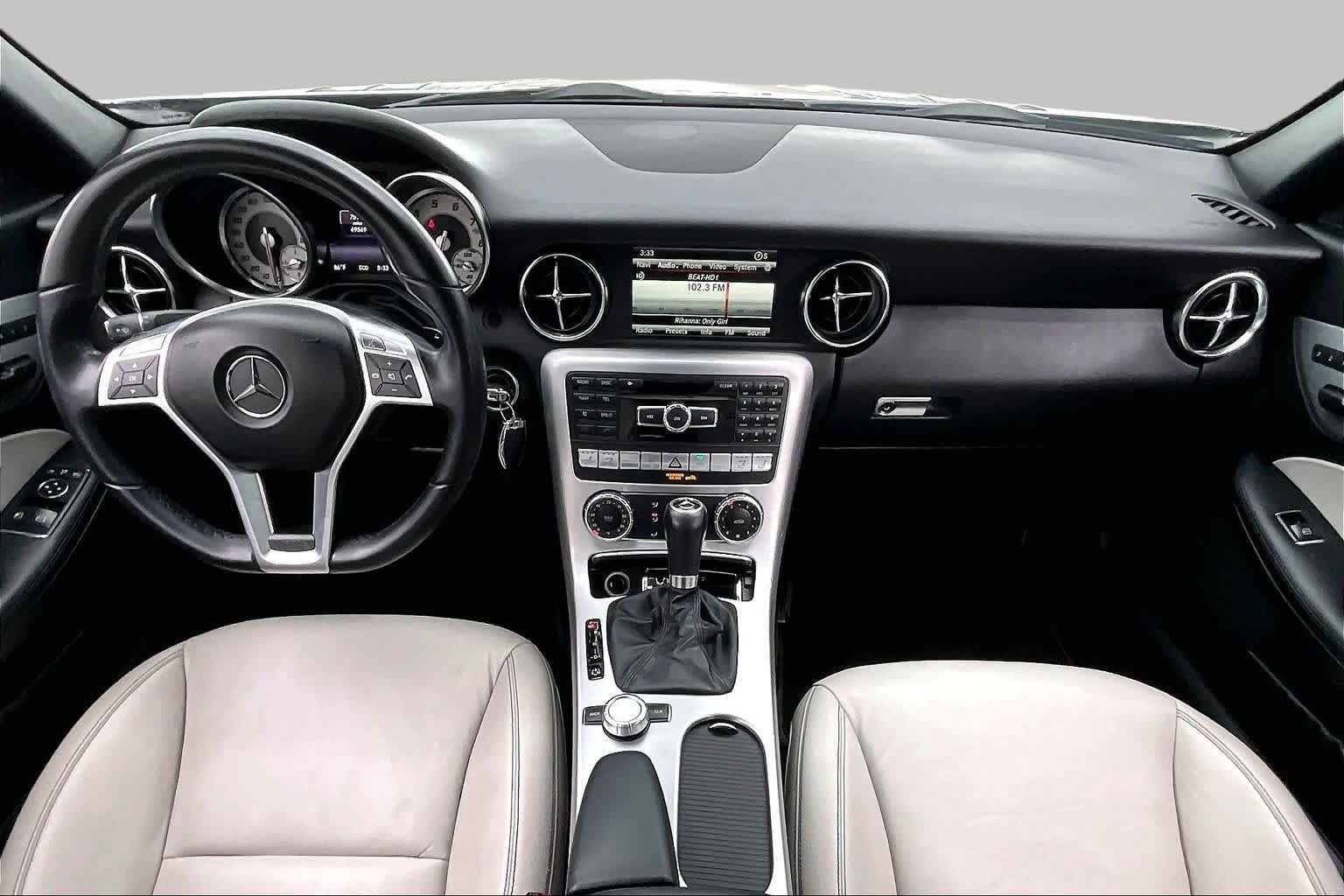 Used 2014 Iridium Silver Metallic Mercedes-Benz SLK 350 image 16