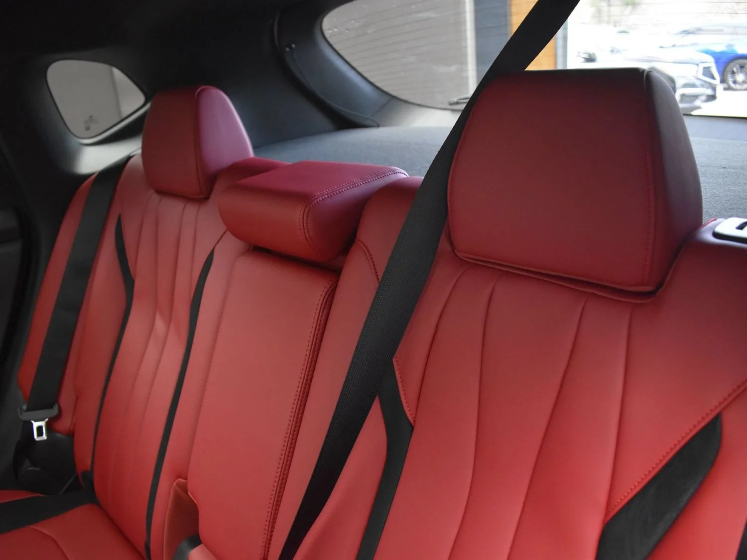 New 2025 Platinum White Pearl Acura w/A-Spec Package image 18