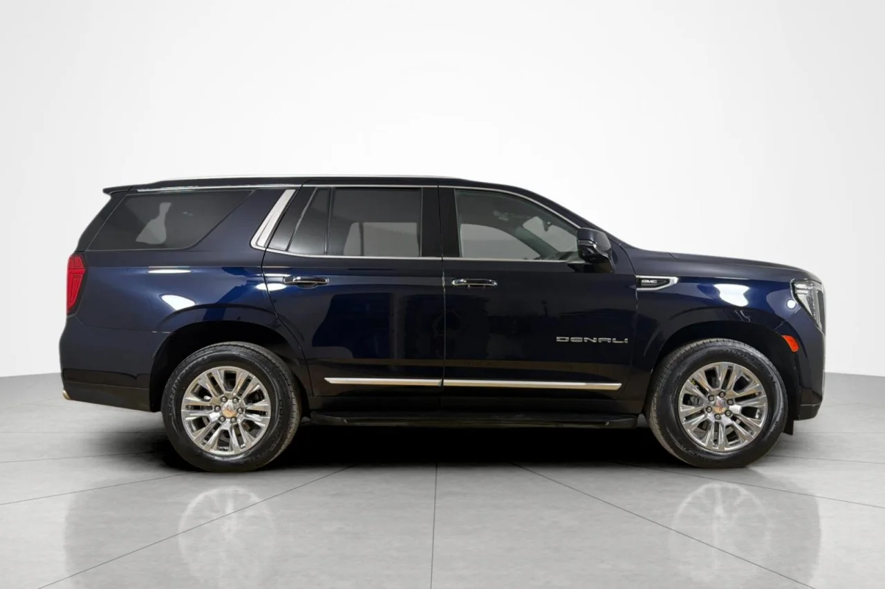 Used 2023 MIDNIGHT BLUE GMC Denali image 6