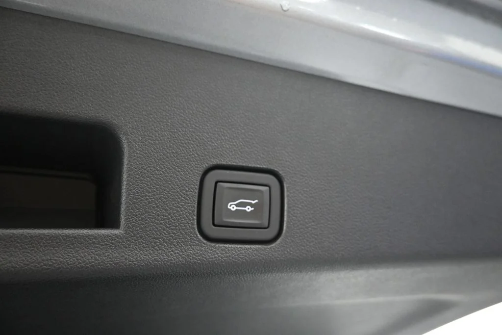 Certified Used 2024 Silver GMC Denali image 14