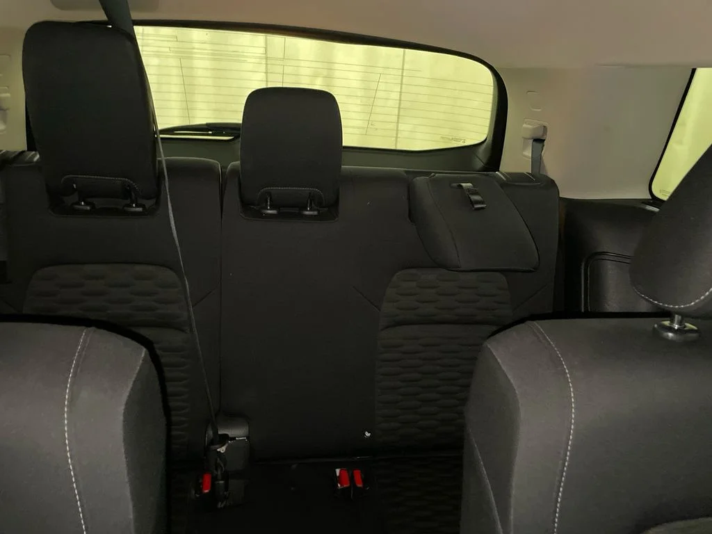 Used 2022 Gun Metallic Nissan SV image 29