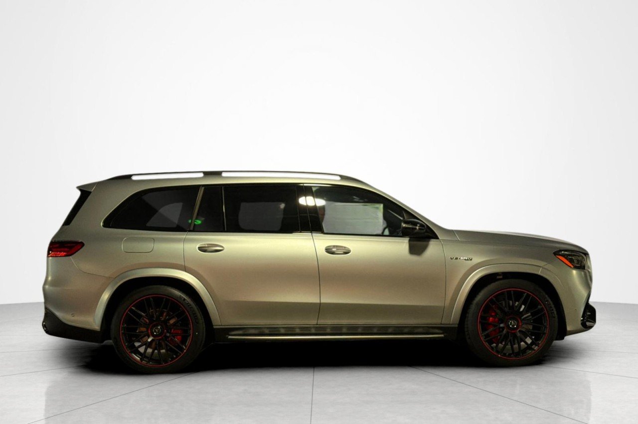 New 2026 MANUFAKTUR Signature Cirrus Silver Magno Mercedes-Benz AMG® GLS 63 4MATIC+ SUV image 6