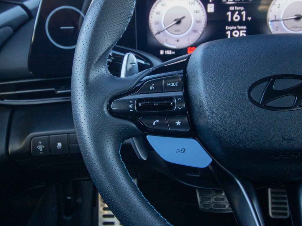 Used 2025 Gray Hyundai Base image 25