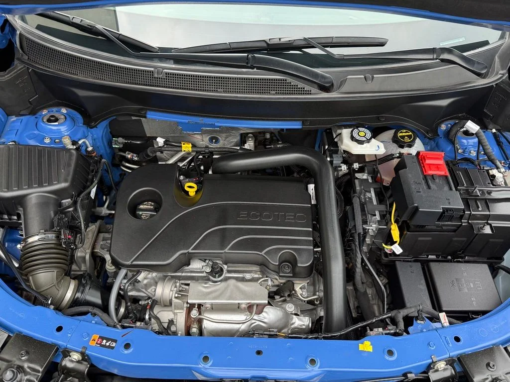 Used 2025 Blue Chevrolet RS image 21