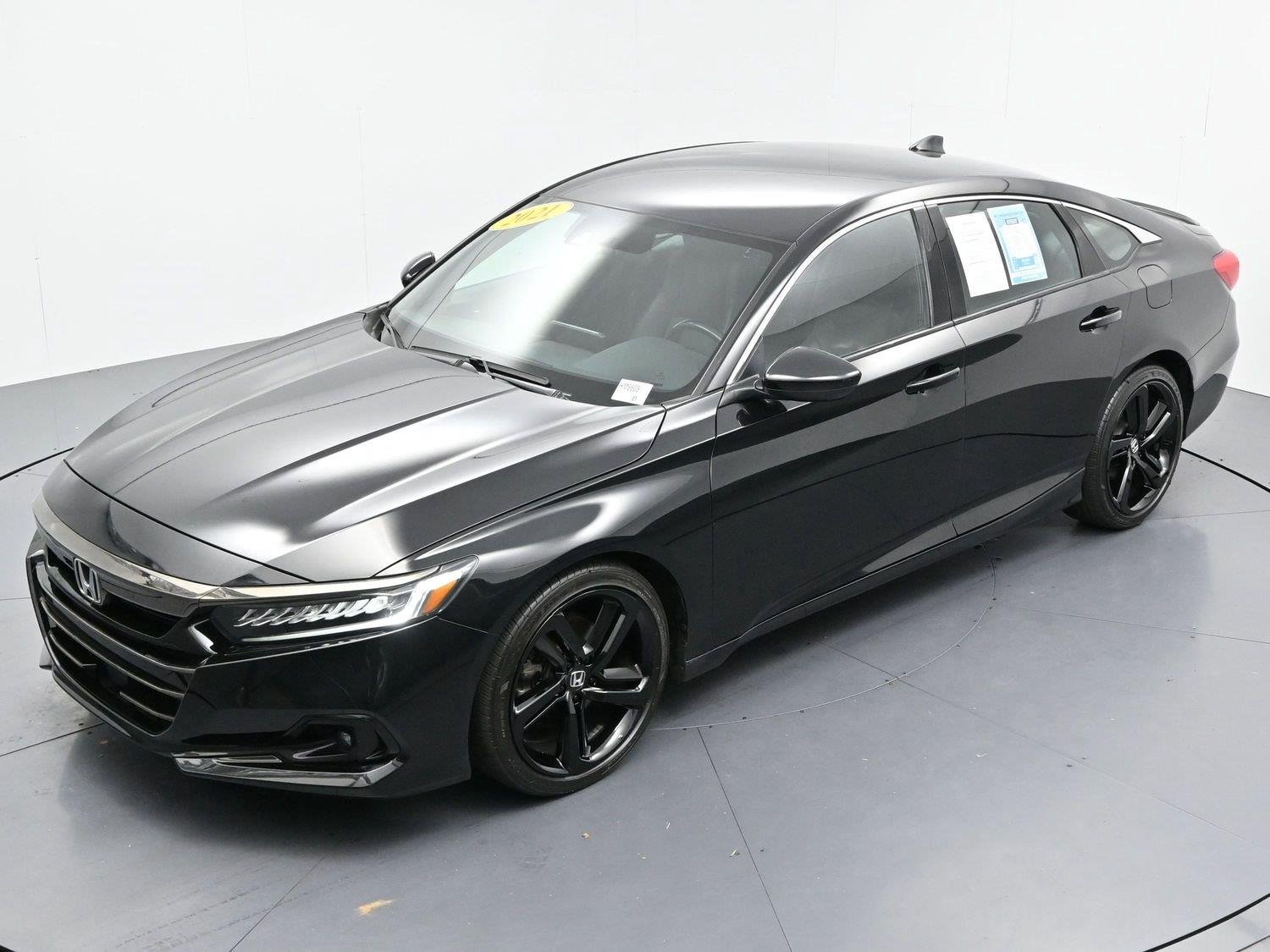 Used 2021 Crystal Black Pearl Honda Sport image 31